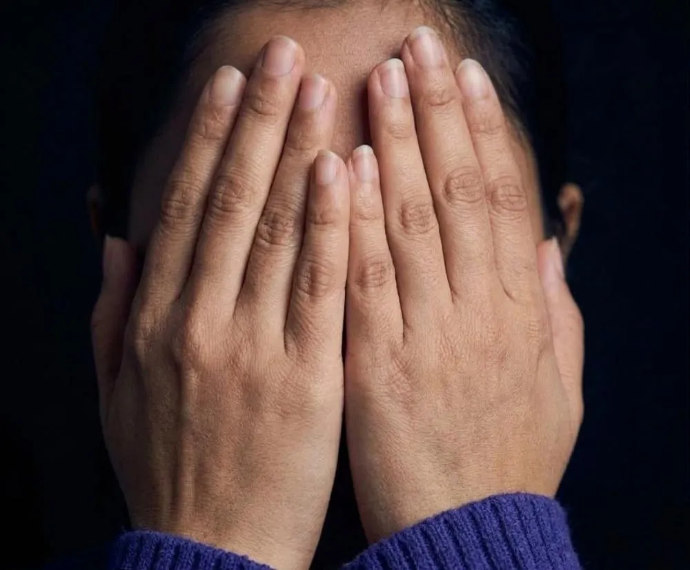 Acolhimento e compreensão são fundamentais para minimizar os traumas. Foto: Rede Observatório I.A